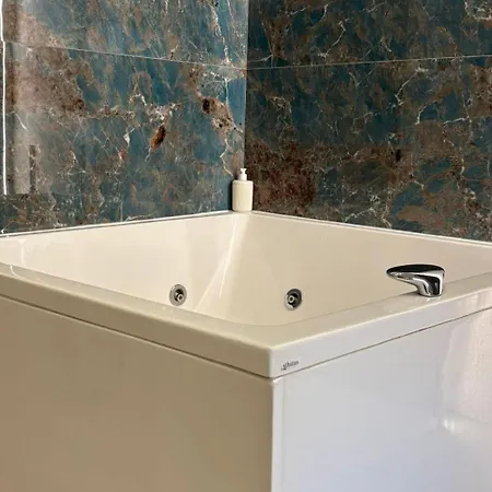 Palazzo Pepe * Nápoly